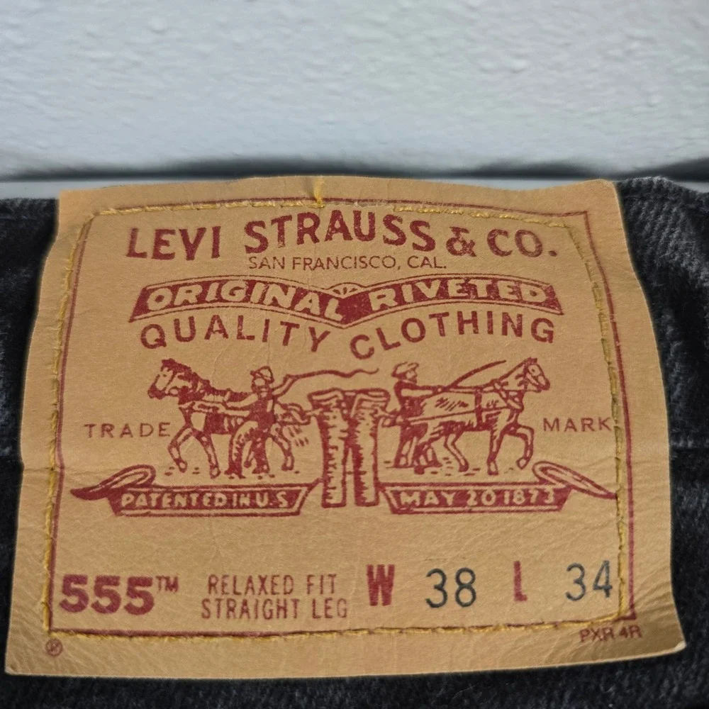 Levis 555 Relaxed Fit Straight Leg Jeans Mens 38x34 Black Denim Made in USA 90s